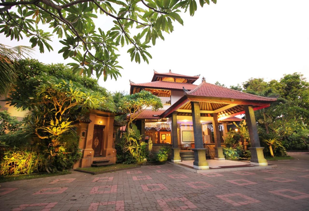Jepun Bali Hotel Кута Екстер'єр фото