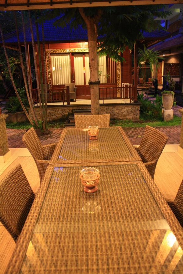 Jepun Bali Hotel Кута Екстер'єр фото